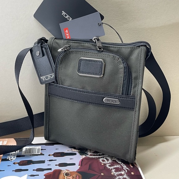 new+tag) Tumi men pocket bag (unisex) messenger xbody